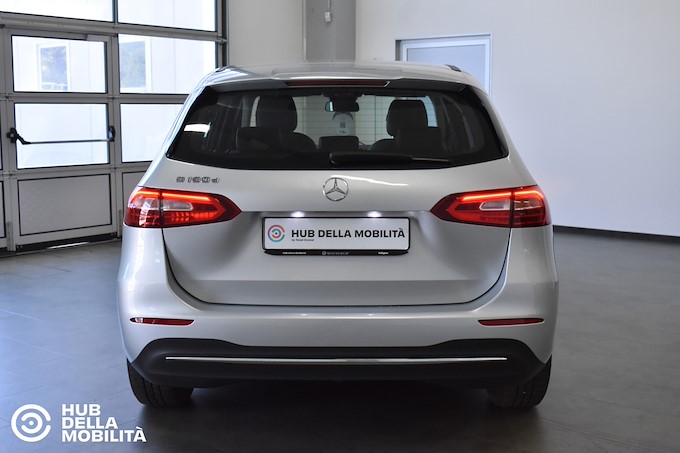 MERCEDES-BENZ B 180 d Automatic Sport